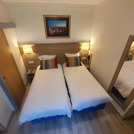 Hotel Savoy